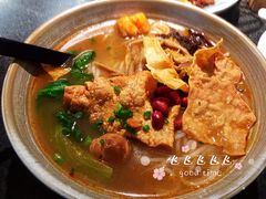 柳州老表螺蛳粉-桂小厨广西菜(世茂广场店)
