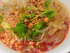 万记特色酸辣粉-万记麻辣烫国展总店