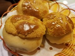 真系菠萝包-点点心点心专门店(旺角店)