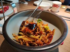 敲糖棒棒鸡-辛香汇·现炒川菜(淮海路百盛店)