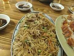 -洲心明记烧肉大粥(总店)