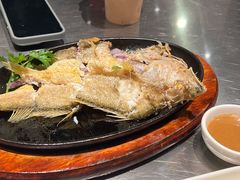 潮煎黄花鱼-潮界(虹桥新天地店)