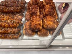 -好利来(上海长宁龙之梦店)