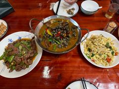 -芦茨金富饭庄·25年老字号·专做稻草鸡