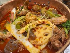 -成都你六姐·牛肉冒菜(城市集市合生汇店)