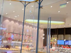 门面-面包新语(融创茂店)