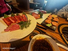 -炼火烤肉店