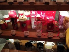 零售区-星巴克臻选(南京艾尚天地店)