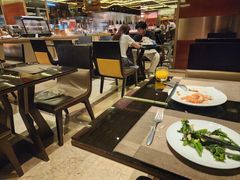 -大中华希尔顿酒店-念自助餐·嗨啤·小龙虾