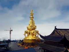 -峨嵋山金顶