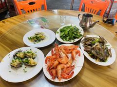 -岛中岛·海鲜大排档·万宁老字号(东澳店)