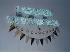 -UNI UNI(环亚凯瑟琳店)