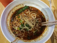 -八一路好吃街(雨田商务大厦店)