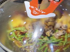 -山河屯铁锅炖(哈西站店)