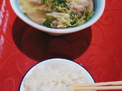-冯烫烫跷脚牛肉·川菜小馆(武胜西街店)