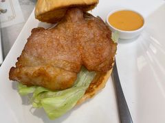 猪扒包-翠华(澳门银河店)