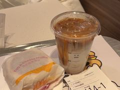 -麦当劳(汉口火车站候车室店)