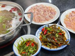 三丝酱-合味土鸡火锅(中海世贸花园金碧庄店)