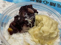 榴莲乌米椰奶冰沙-满记甜品(南京虹悦城三店)