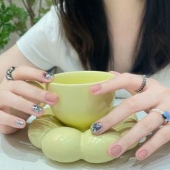 -LILY NAILS美甲美睫