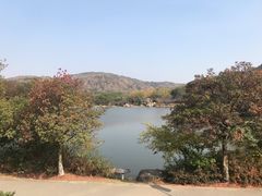 -灵岩山风景区
