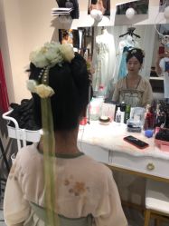 -一揽芳华汉服旗袍体验馆(拙政园店)