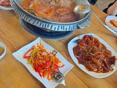 -喇喇排骨火锅·传统韩式脊骨汤(望京西园总店)