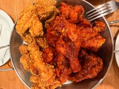 -BHC炸鸡(明洞总店)