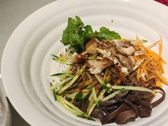 傣味什锦凉米线-茶花妹子云南餐厅(传媒大学店)