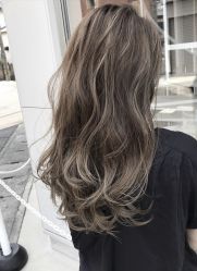 -卓梵美发·精品Salon