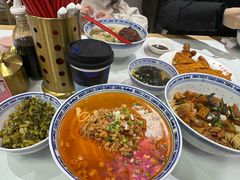 -鲁达面馆本帮风味(共康东路店)