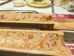 -刘姐啤酒鱼民族演艺餐厅(西街总店)