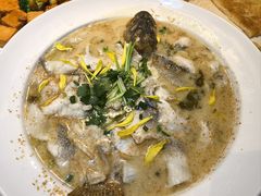 -花溪雨·森林餐厅(石基店)