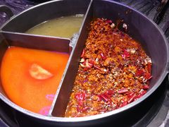 -热火朝天鲜切牛肉火锅(南强街巷店)