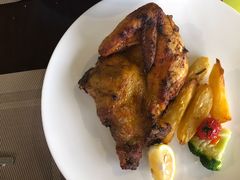 半只春鸡配迷迭香烤土豆-IL Forno 意坊·意大利餐厅(温州万象城店)