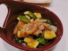 海蜇头拌黄瓜-丁字口海鲜热炒·烧烤大排档