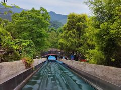 -森波拉火山温泉