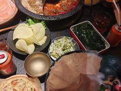 -晓宇重庆火锅(西安荟聚店)