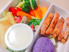 香烤鸡腿紫薯沙拉-星巴克(北京广渠门名敦道店)