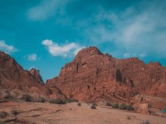 -天山神秘大峡谷