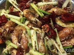 -辣盆盆麻辣小龙虾(哈尔滨总店)
