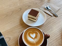 -VOYAGE COFFEE 咖啡烘焙工坊店(798艺术区店)