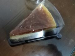 -红宝石·鲜奶小方·海派西点房(浦三店)