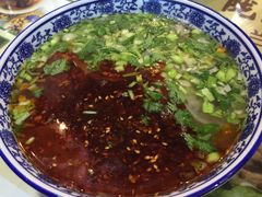 -陇上全荟兰州传统牛肉面(延吉路店)