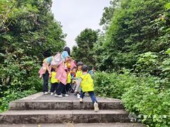 -宾果蒙特梭利托育儿童之家幼儿园(爱琴海店)