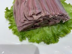 -品悦酒店(三林古镇店)