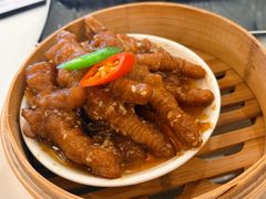 蜜汁蒸凤爪-白天鹅宾馆-宏图府餐厅