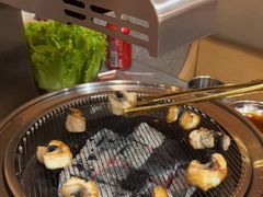 -围炉肉舍•炭烤活鳗•丹东海鲜烤肉(步行街店)