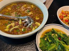 -湘西小馆(滨河路店)