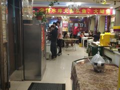 大堂-老码头黑皮肘子锅包肉(文政街店)
